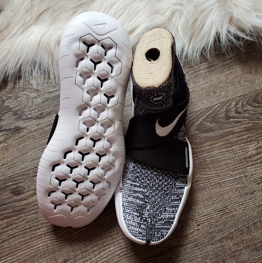 NEW Nike Free Run Flyknit - Picture 5 of 6